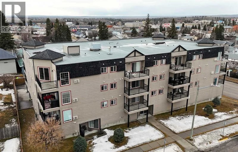 5037 7 Avenue, Edson, Alberta, T7E0A8, Edson, Alberta — photo 1 of 5