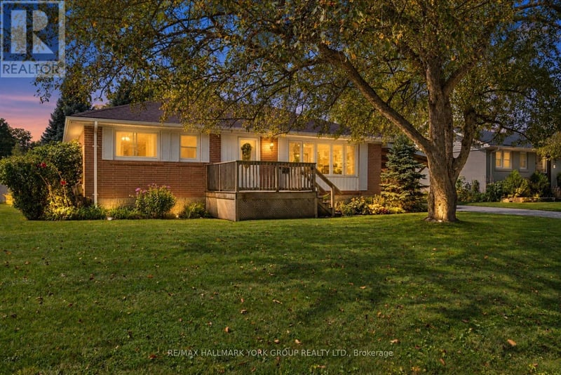 26 Georgina Street, Georgina (Sutton & Jackson's Point), Ontario, L0E1R0, Georgina (Sutton & Jackson's Point), Ontario — photo 1 of 5