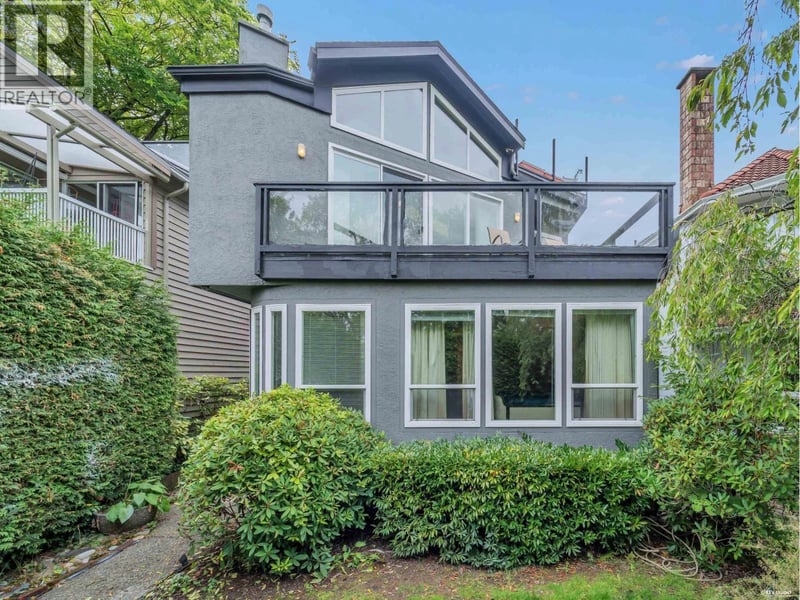 3675 BLENHEIM Street, Vancouver, British Columbia, V6L2Y1, Vancouver, British Columbia — photo 1 of 5