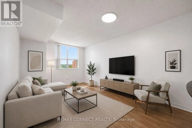 #1254 313 Richmond Street East, Toronto (Moss Park), Ontario, M5A4S7, Toronto (Moss Park), Ontario — photo 1 of 5