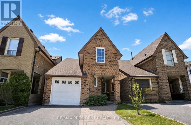 29 Norbrook Crescent, Toronto (West Humber-Clairville), Ontario, M9V4P7, Toronto (West Humber-Clairville), Ontario — photo 1 of 5
