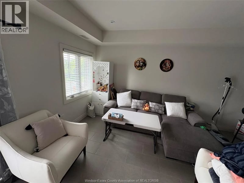 #106 233 WATSON, Windsor, Ontario, N8S3R8, Windsor, Ontario — photo 1 of 4