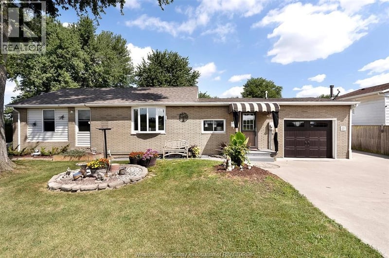78 Road 3 West, Kingsville, Ontario, N9Y3A2, Kingsville, Ontario — photo 1 of 5
