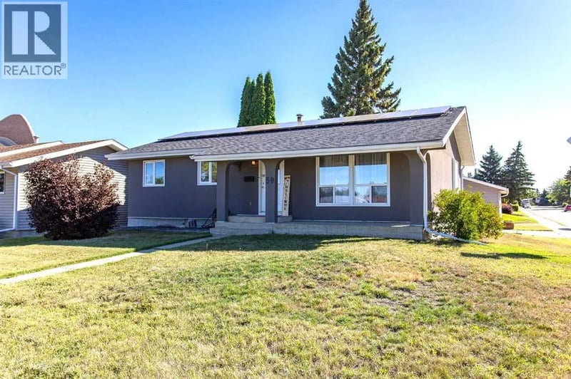 59 Mitchell Avenue, Red Deer, Alberta, T4N5S4, Red Deer, Alberta — photo 1 of 5