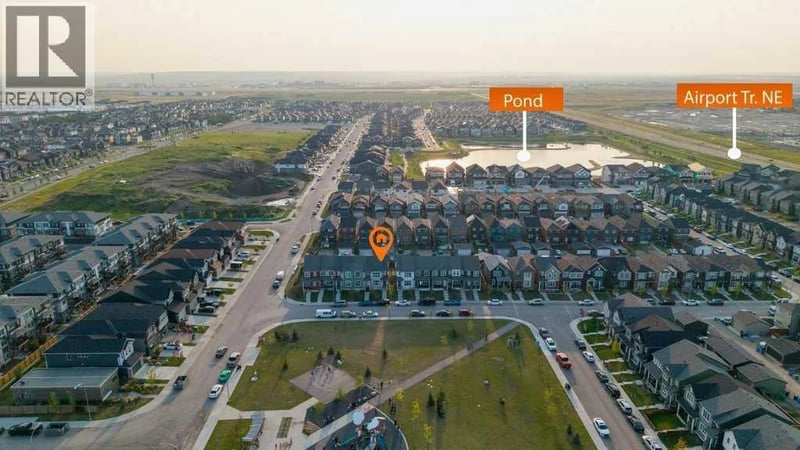 25 Savanna Manor Northeast, Calgary, Alberta, T3J2J8, Calgary, Alberta — photo 1 of 5