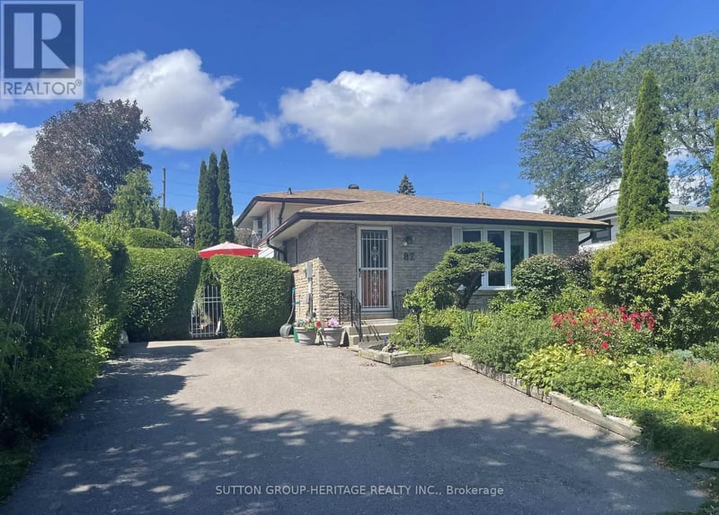 82 Claymore Crescent, Oshawa (Eastdale), Ontario, L1G6G2, Oshawa (Eastdale), Ontario — photo 1 of 5