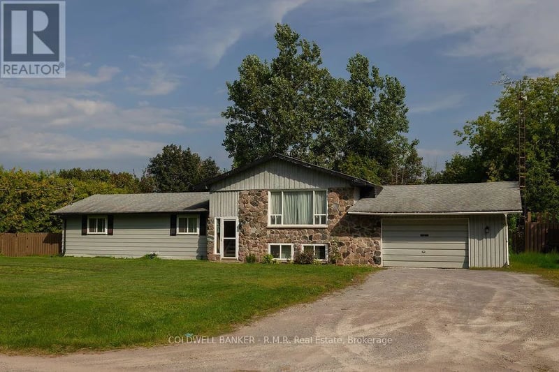 241 Port Hoover Road, Kawartha Lakes (Mariposa), Ontario, K0M2C0, Kawartha Lakes (Mariposa), Ontario — photo 1 of 5