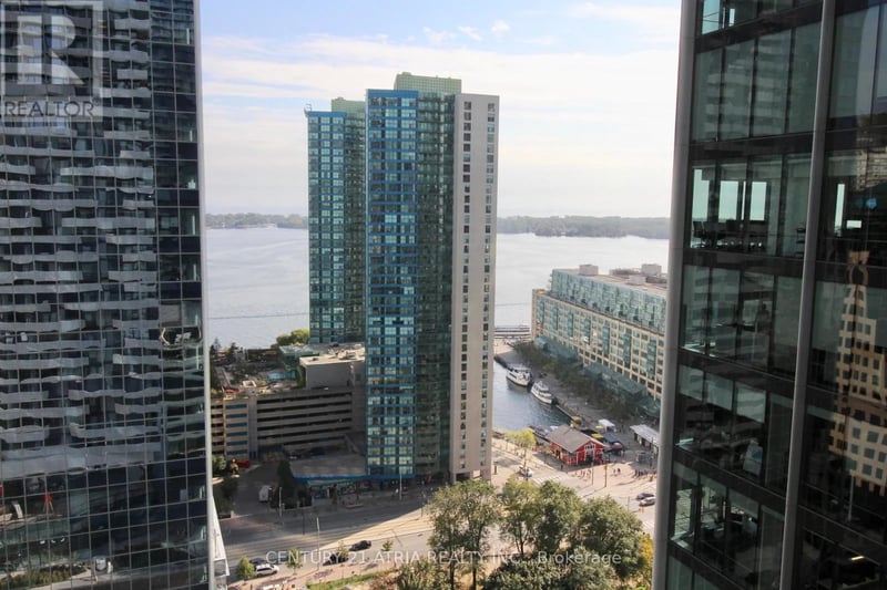 #2510 100 Harbour Street, Toronto (Waterfront Communities), Ontario, M5J0B5, Toronto (Waterfront Communities), Ontario — photo 1 of 5