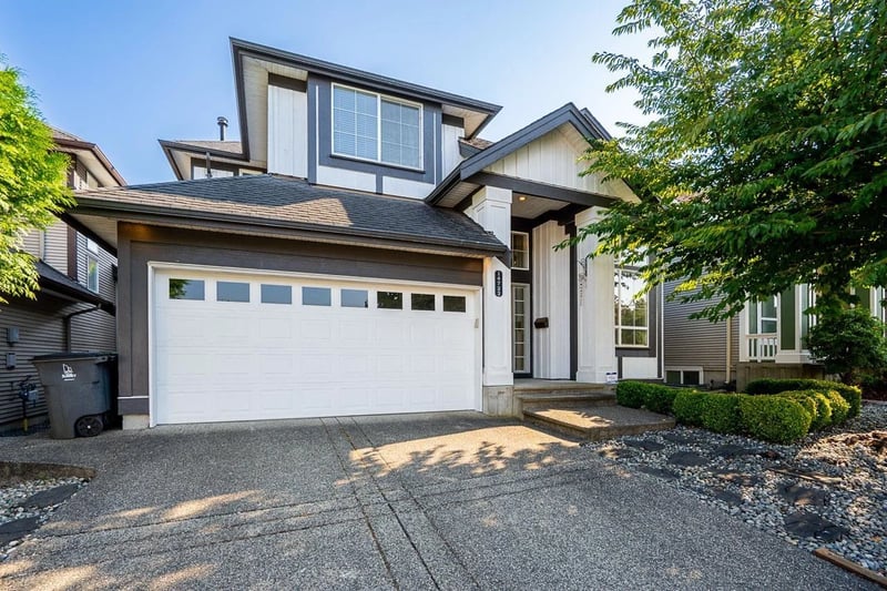 14722 59 Avenue, Surrey, British Columbia, V3S0V7, Surrey, British Columbia — photo 1 of 5