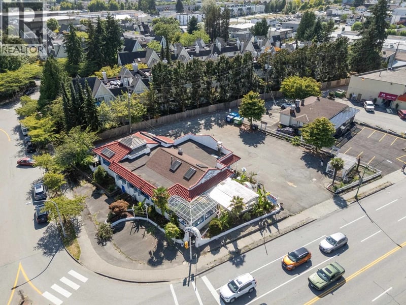 6558 KINGSWAY, Burnaby, British Columbia, V5E1C5, Burnaby, British Columbia — photo 1 of 5