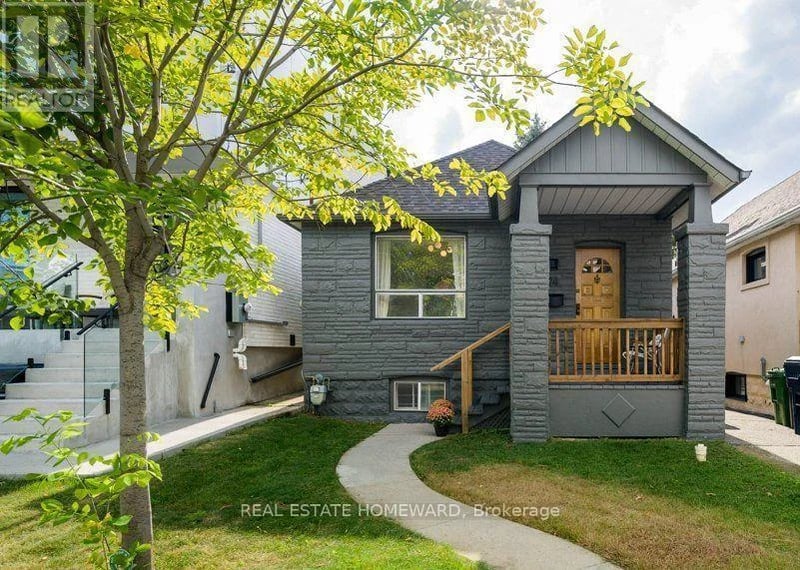 94 Wiley Avenue, Toronto (Danforth Village-East York), Ontario, M4J3W6, Toronto (Danforth Village-East York), Ontario — photo 1 of 5