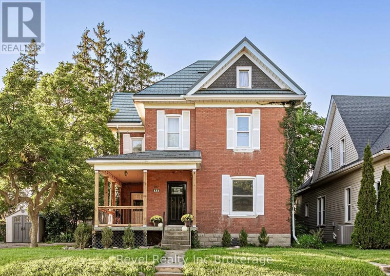 131 King Street East, Ingersoll (Ingersoll - South), Ontario, N5C1G8, Ingersoll (Ingersoll - South), Ontario — photo 1 of 5