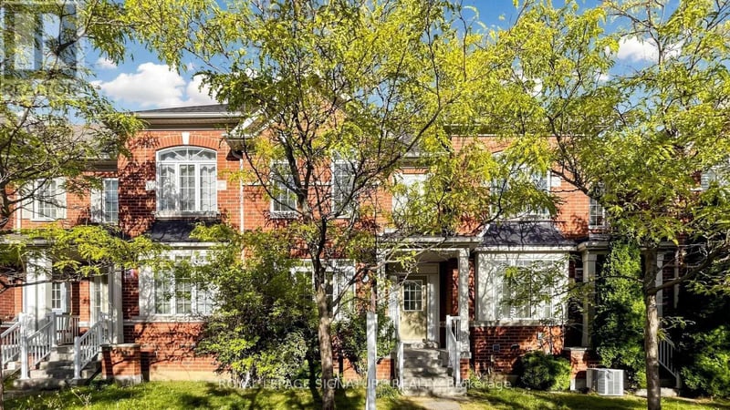 18 Montagues Lane, Markham (Cornell), Ontario, L6B0A3, Markham (Cornell), Ontario — photo 1 of 5