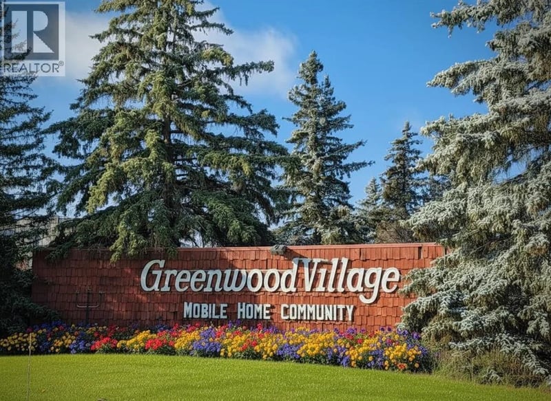 3223 83 Street Northwest, Calgary, Alberta, T3B5N5, Calgary, Alberta — photo 1 of 5