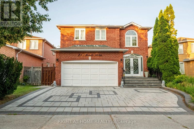 24 Aristotle Drive East, Richmond Hill (Devonsleigh), Ontario, L4S1J2, Richmond Hill (Devonsleigh), Ontario — photo 1 of 5