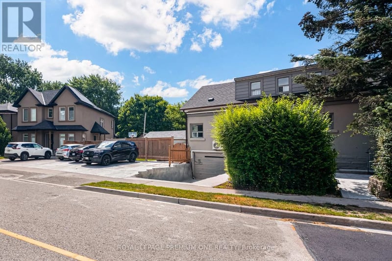 #2 79 Twenty Fifth Street, Toronto (Long Branch), Ontario, M8V3P7, Toronto (Long Branch), Ontario — photo 1 of 5