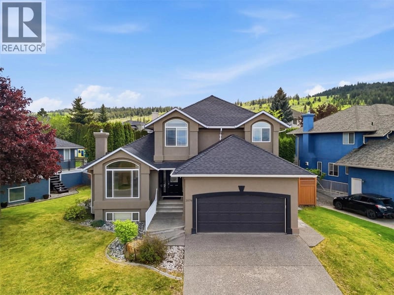 2076 MUIRFIELD Road, Kamloops, British Columbia, V1S1S6, Kamloops, British Columbia — photo 1 of 5