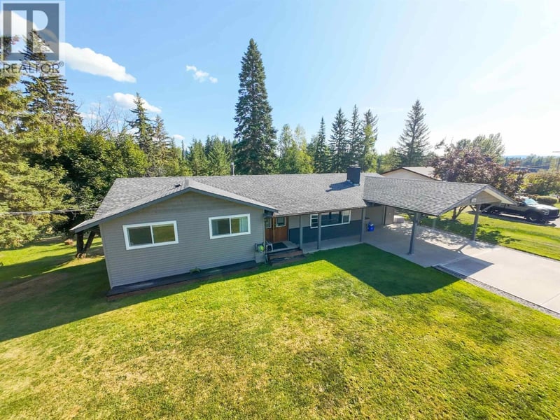 472 FIEGE Road, Quesnel, British Columbia, V2J5T6, Quesnel, British Columbia — photo 1 of 5