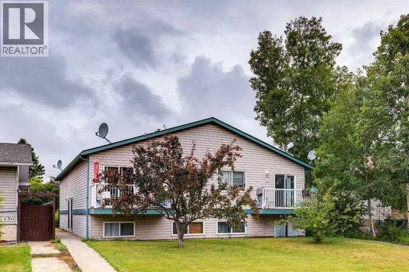 1334 23 Street, Didsbury, Alberta, T0M0W0, Didsbury, Alberta — photo 1 of 5