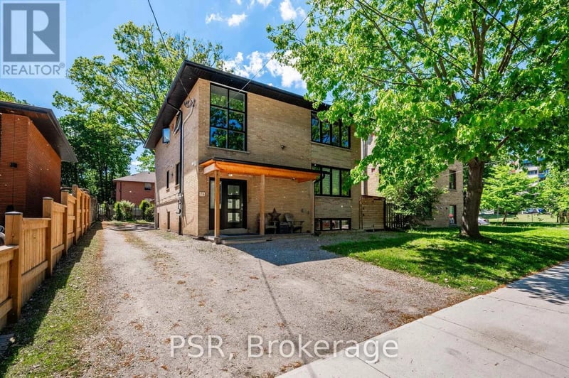 #Lower A 76 Thirty Fifth Street North, Toronto (Long Branch), Ontario, M8W3K4, Toronto (Long Branch), Ontario — photo 1 of 5