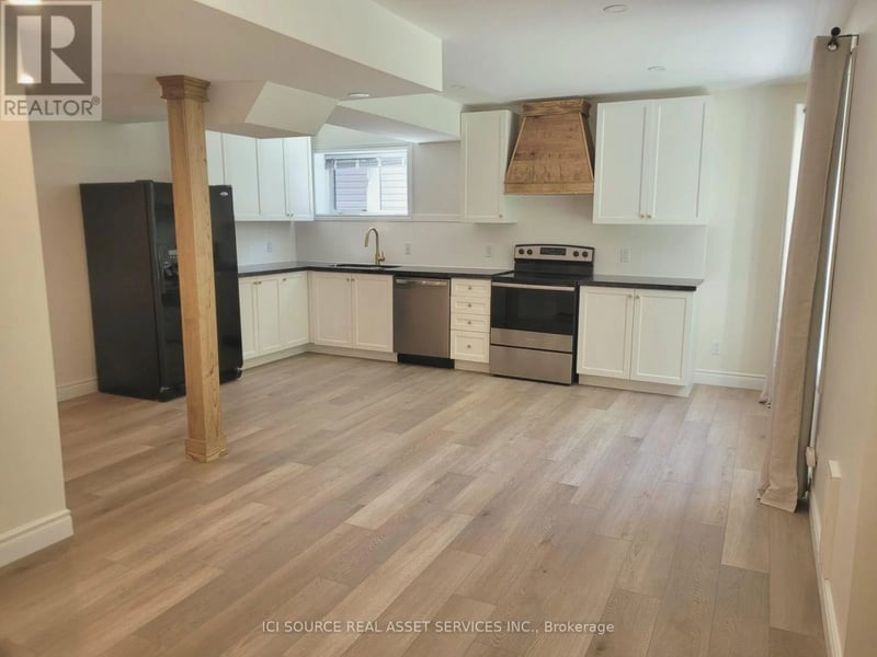 #Lower 66 White Sands Way, Wasaga Beach, Ontario, L9Z0E1, Wasaga Beach, Ontario — photo 1 of 5