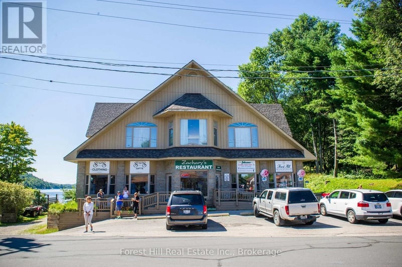 1066 Main Street, Lake of Bays (Ridout), Ontario, P0C1E0, Lake of Bays (Ridout), Ontario — photo 1 of 5