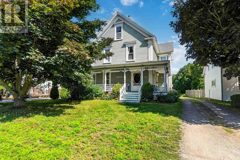 252 Main Street, Berwick, Nova Scotia, B0P1E0, Berwick, Nova Scotia — photo 1 of 5