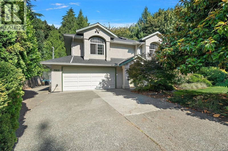 2501 Fawn Road, Mill Bay, British Columbia, V0R2P1, Mill Bay, British Columbia — photo 1 of 5