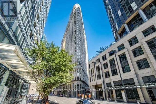 #706 25 The Esplanade, Toronto (Waterfront Communities), Ontario, M5E1W5, Toronto (Waterfront Communities), Ontario — photo 1 of 5