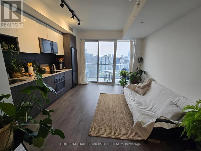 #2707 5 Defries Street, Toronto (Regent Park), Ontario, M5A0W7, Toronto (Regent Park), Ontario — photo 1 of 5