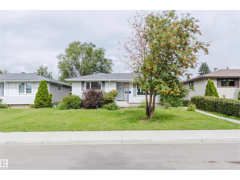 11420 46 AV NW, Edmonton, Alberta, T6H0A5, Edmonton, Alberta — photo 1 of 5