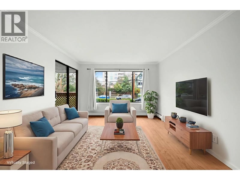 #213 436 SEVENTH Street, New Westminster, British Columbia, V3M3L3, New Westminster, British Columbia — photo 1 of 5