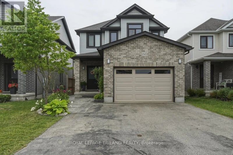 2545 Asima Drive, London South (South U), Ontario, N6M0B4, London South (South U), Ontario — photo 1 of 5