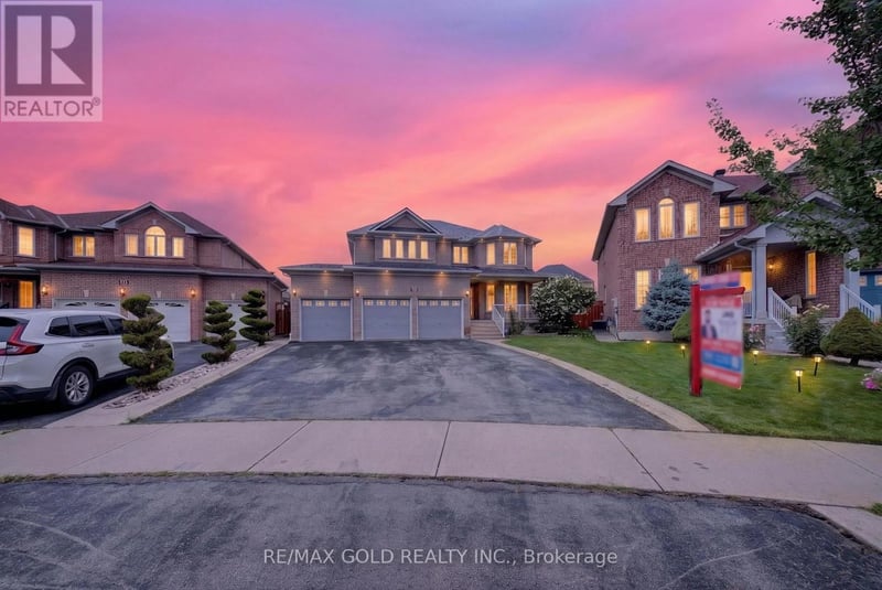 24 Quintessa Trail, Brampton (Sandringham-Wellington), Ontario, L6R2V4, Brampton (Sandringham-Wellington), Ontario — photo 1 of 5