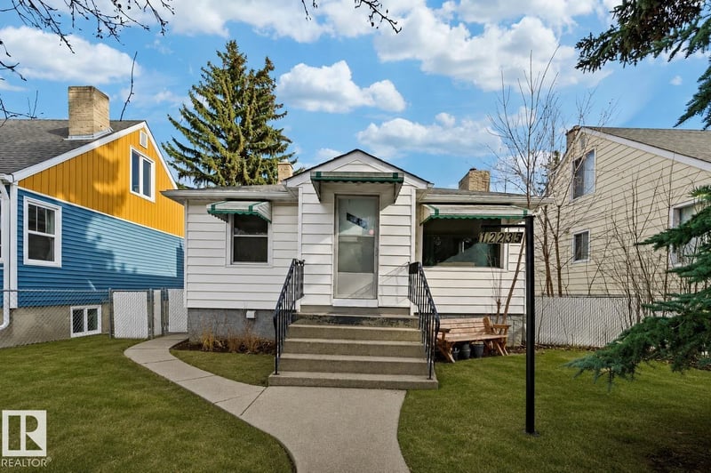 12235 104 ST NW, Edmonton, Alberta, T5G2L7, Edmonton, Alberta — photo 1 of 5