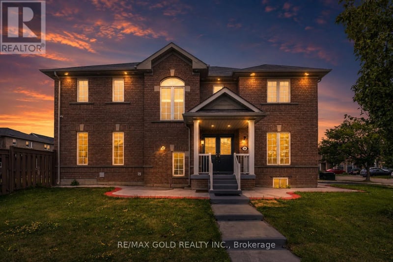54 Sugarberry Drive, Brampton (Credit Valley), Ontario, L6X0K3, Brampton (Credit Valley), Ontario — photo 1 of 5