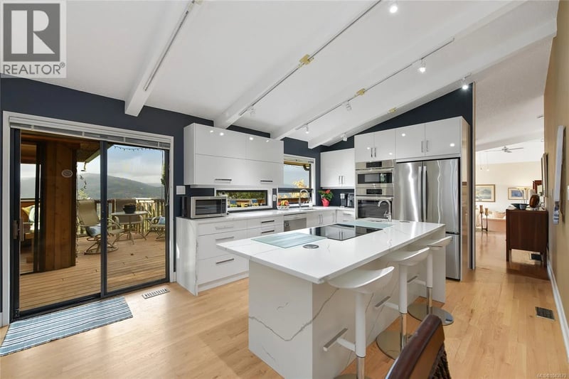754 Walfred Road, Langford, British Columbia, V9C2N9, Langford, British Columbia — photo 1 of 5