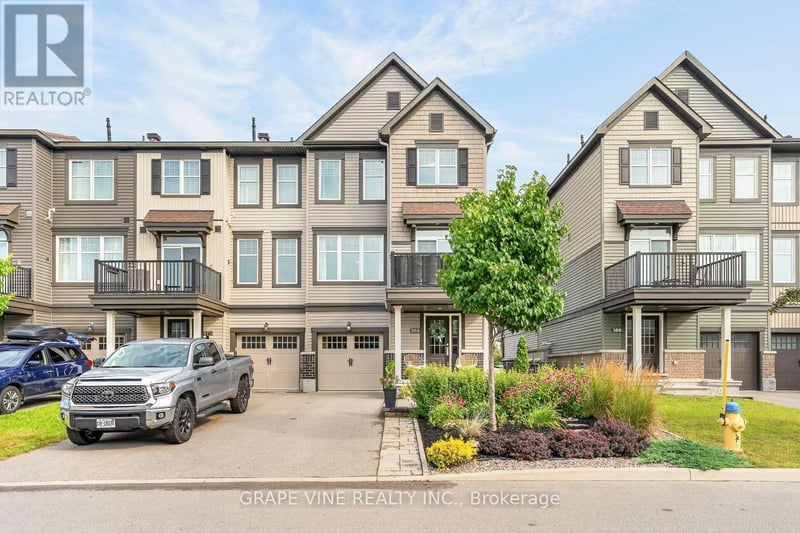 368 Mountain Sorrel Way, Ottawa, Ontario, K4A1H6, Ottawa, Ontario — photo 1 of 5
