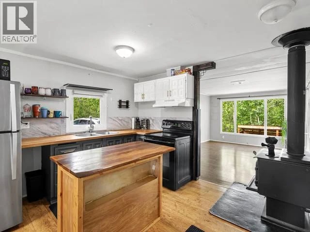 114-4 PROSPECTOR ROAD, Whitehorse, Yukon, Y1A5G5, Whitehorse, Yukon — photo 1 of 5
