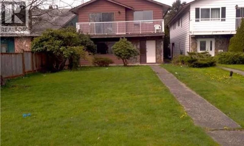 1810 TAYLOR Street, Port Coquitlam, British Columbia, V3C4S8, Port Coquitlam, British Columbia — photo 1 of 5