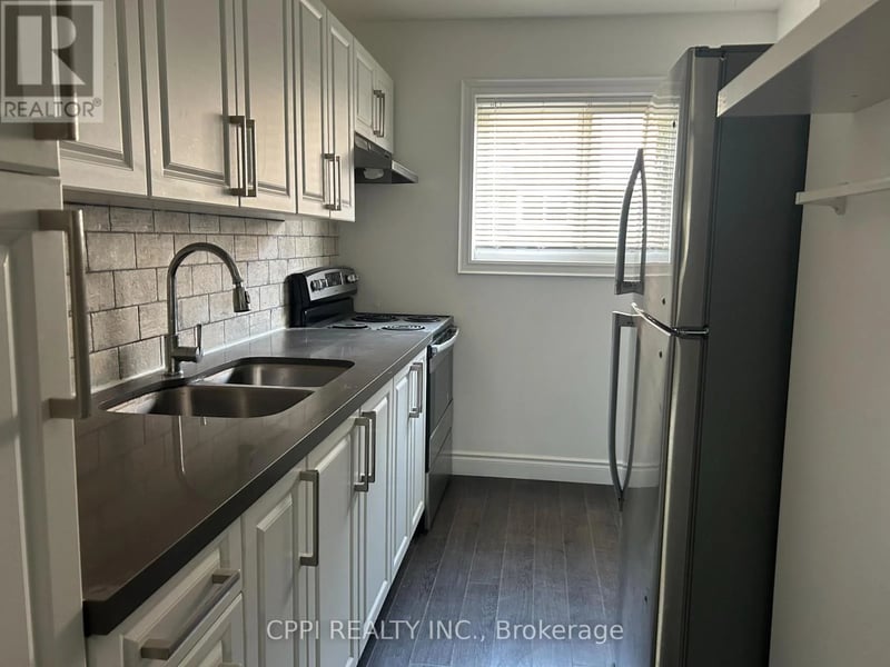 #127 69 Godstone Road, Toronto (Don Valley Village), Ontario, M2J3C8, Toronto (Don Valley Village), Ontario — photo 1 of 5
