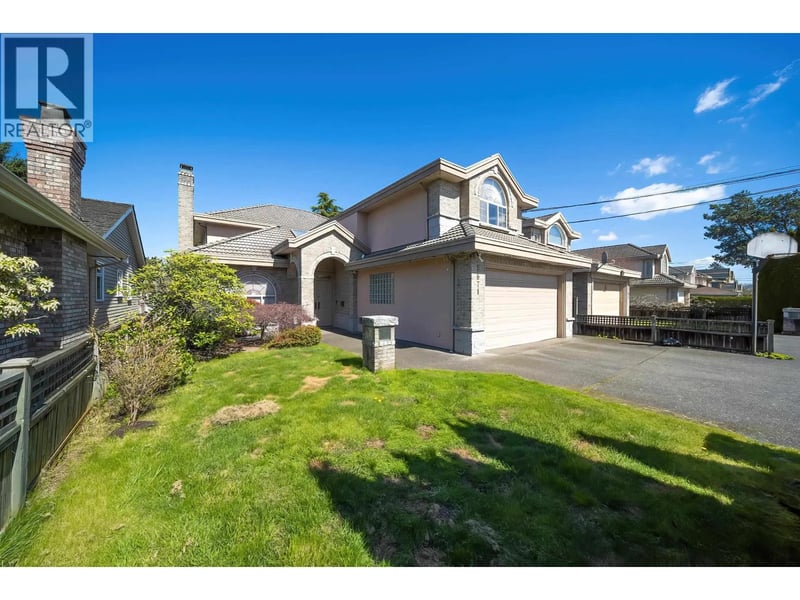 8671 SAUNDERS Road, Richmond, British Columbia, V7A2A6, Richmond, British Columbia — photo 1 of 5