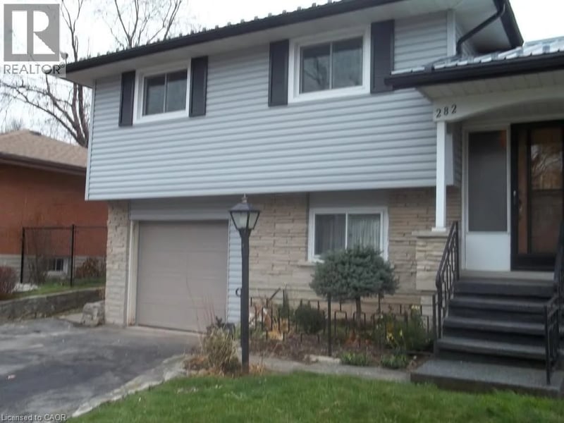 282 GLENRIDGE Drive, Waterloo, Ontario, N2J3W4, Waterloo, Ontario — photo 1 of 2