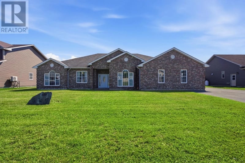 122 Harmsworth Drive, Grand Falls - Windsor, Newfoundland & Labrador, A2A2Y8, Grand Falls - Windsor, Newfoundland & Labrador — photo 1 of 5