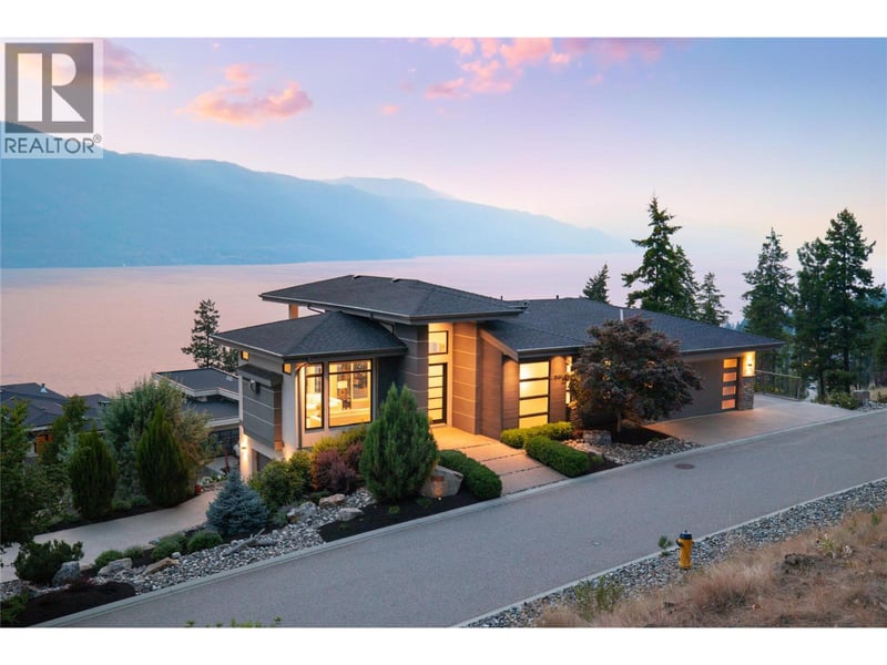 3320 Acacia Lane, Kelowna, British Columbia, V1V3G1, Kelowna, British Columbia — photo 1 of 5