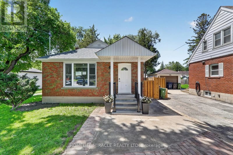 46 Singleton Road, Toronto (Wexford-Maryvale), Ontario, M1R1H9, Toronto (Wexford-Maryvale), Ontario — photo 1 of 5