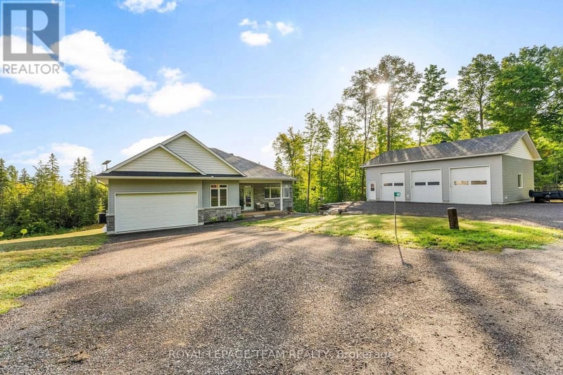 44 Morning Flight Court, Greater Madawaska, Ontario, K0J1H0, Greater Madawaska, Ontario — photo 1 of 5