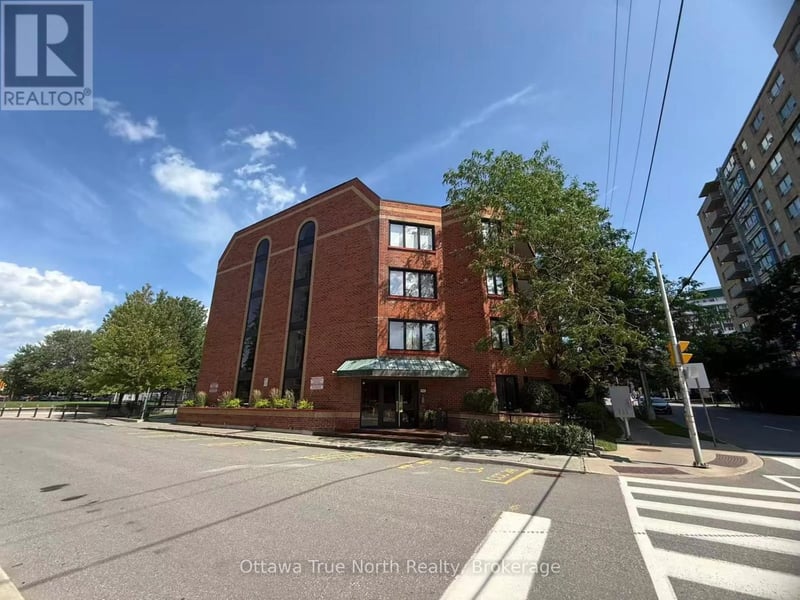 #103 317 Metcalfe Street, Ottawa, Ontario, K2P1S3, Ottawa, Ontario — photo 1 of 5