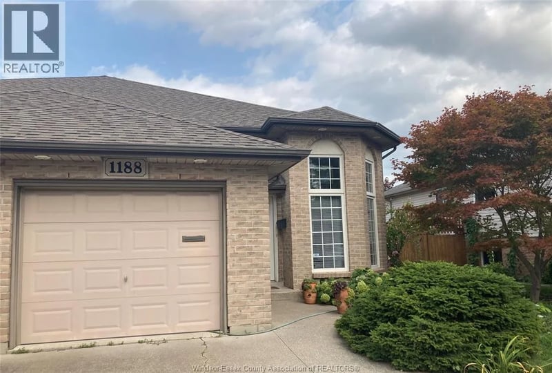 1188 ST. PAUL, Windsor, Ontario, N8S4T7, Windsor, Ontario — photo 1 of 5