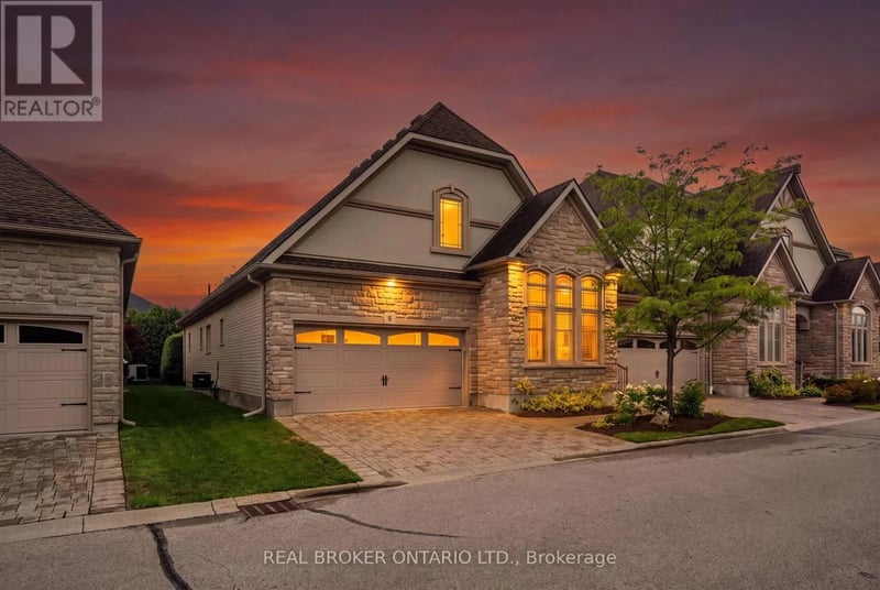 #8 19 Simmonds Drive, Guelph (Victoria North), Ontario, N1E0H4, Guelph (Victoria North), Ontario — photo 1 of 5